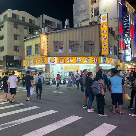 星霖之家 Daire Taichung Dış mekan fotoğraf